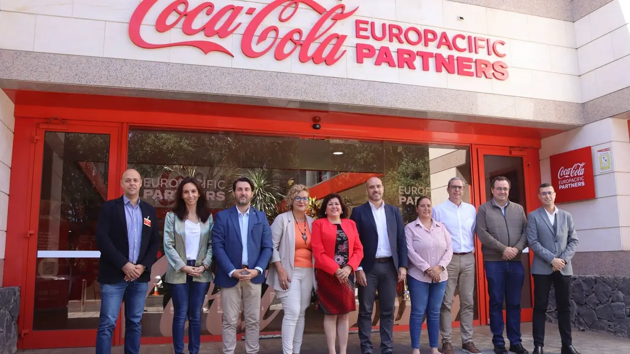 1 COCA COLA(1)