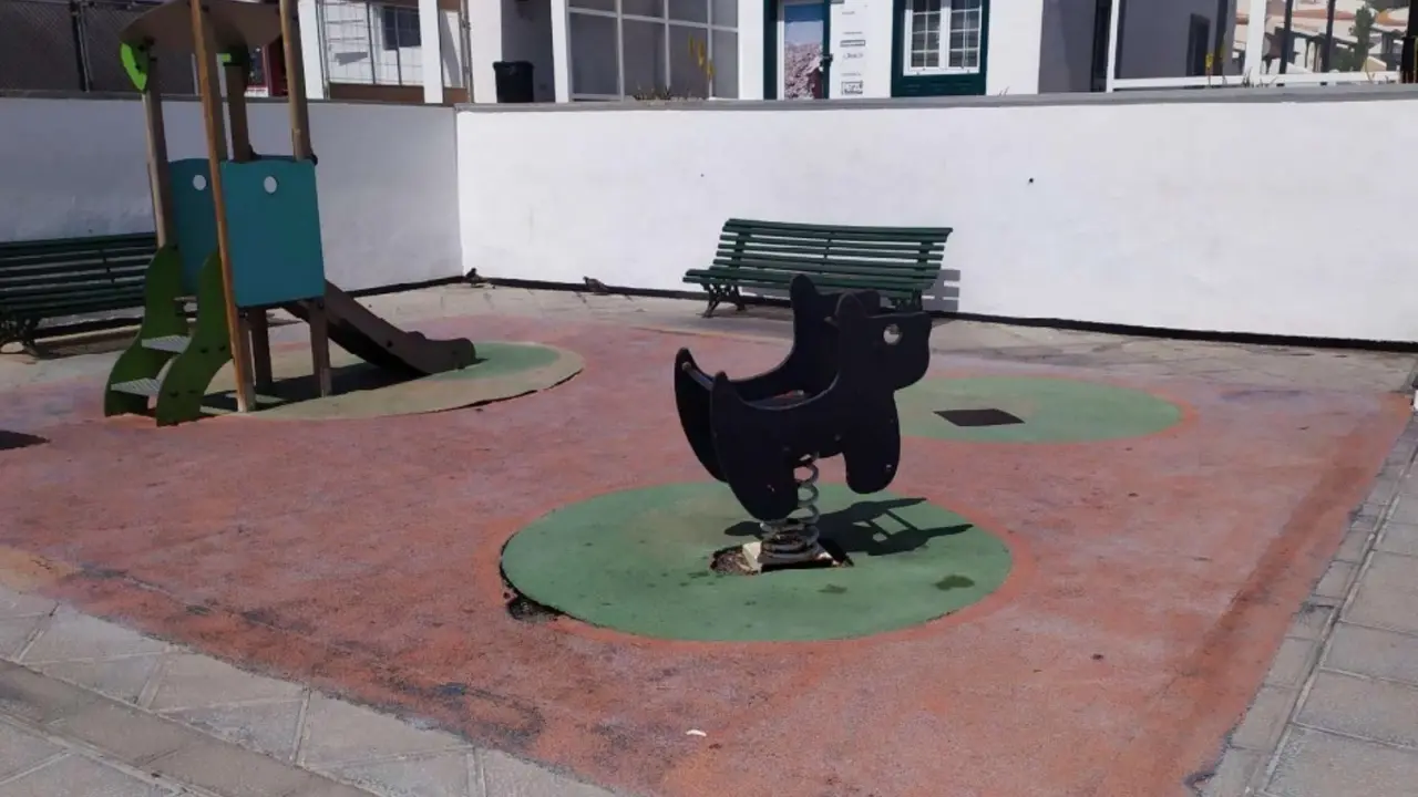 Parque infantil de Abades