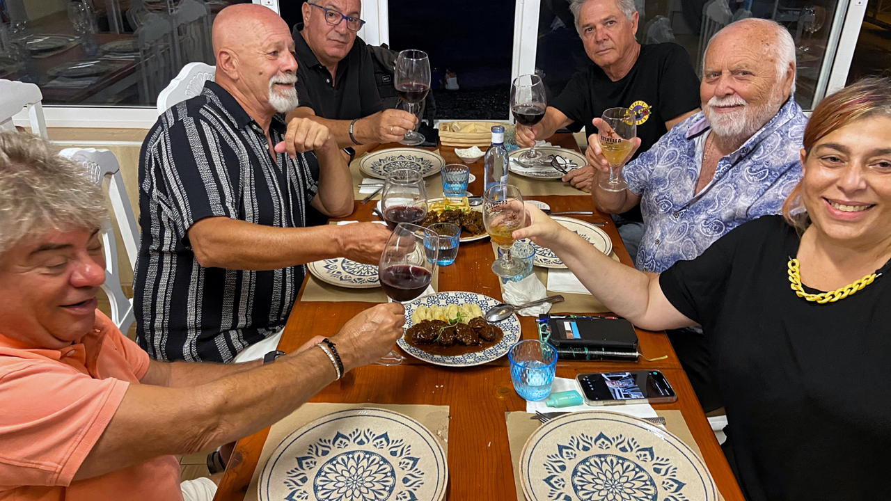 Encuentro en La Taberna La Marina 9336