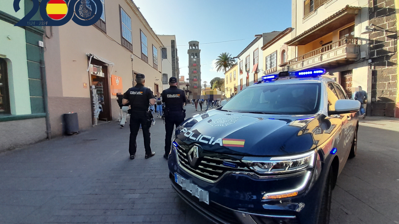 Polic&iacute;a Nacional La Laguna (1)