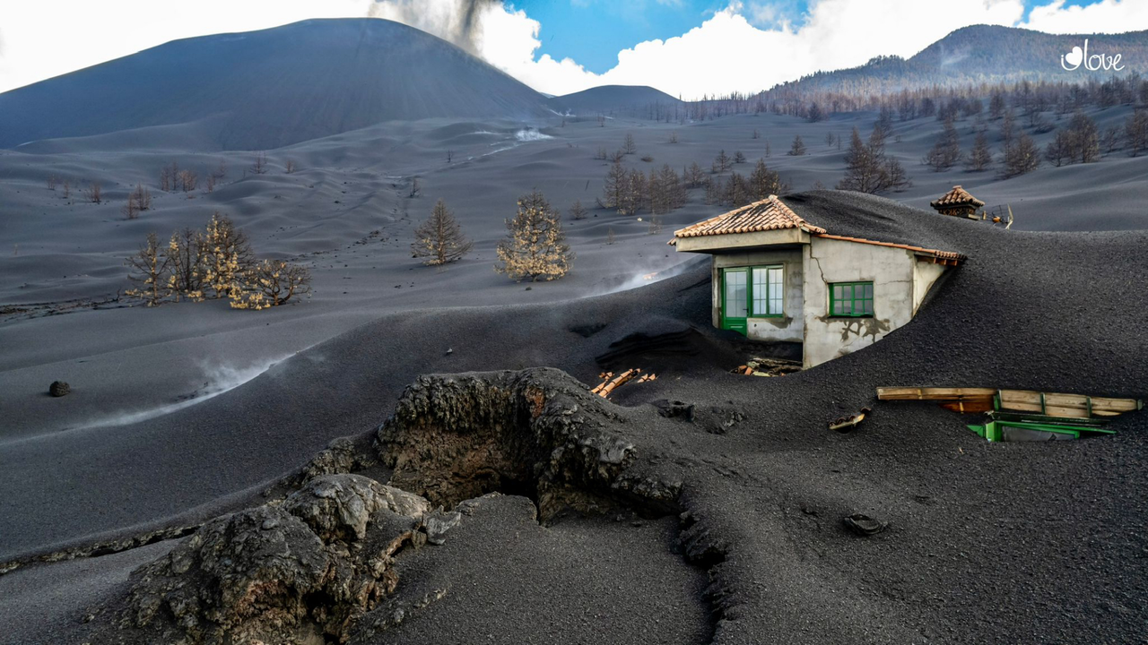 La casa de Amanda, fotorafiada por I LOVE THE WORLD con dron (4)(1)