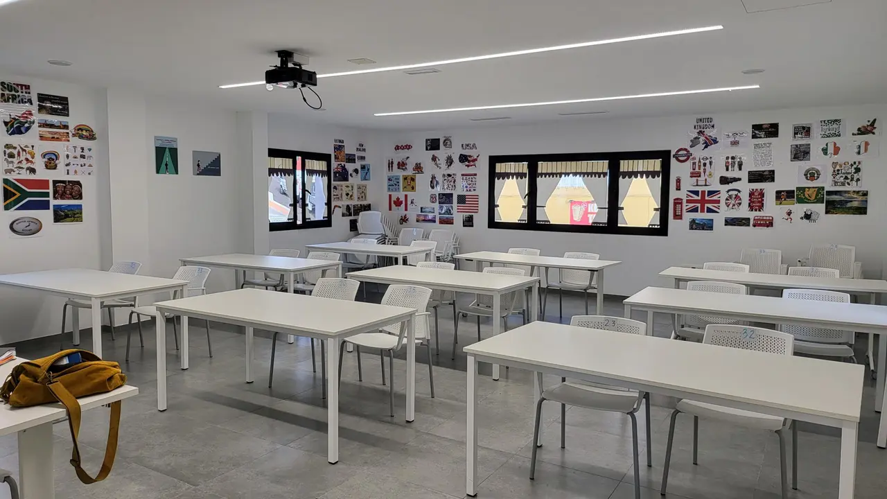 escuela idiomas[86715]