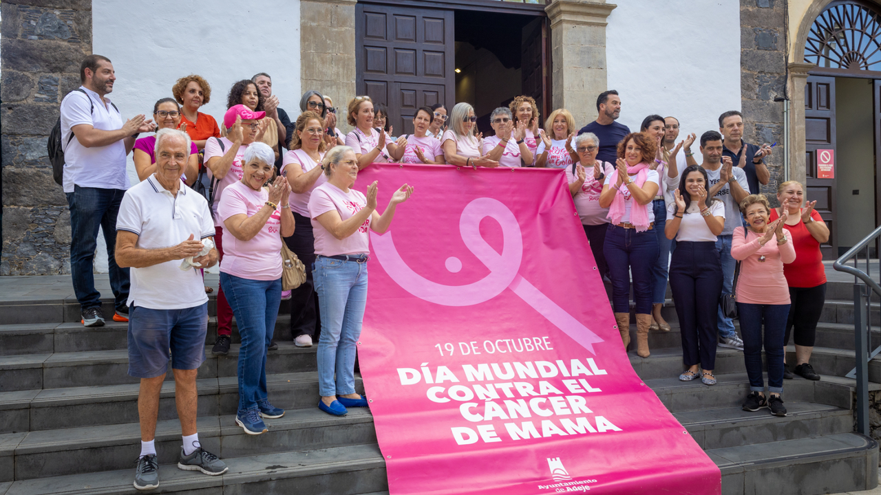 2024-10-18 Dia Mundial contra el Cancer de Mama-9(1)