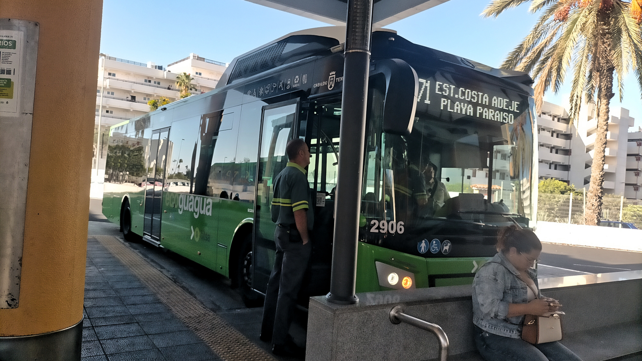 Guagua Titsa 4