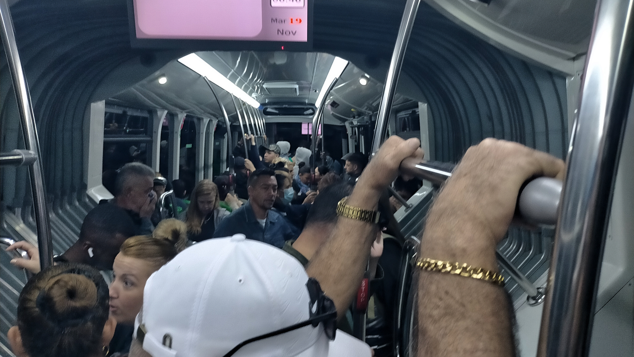 Guagua abarrotada