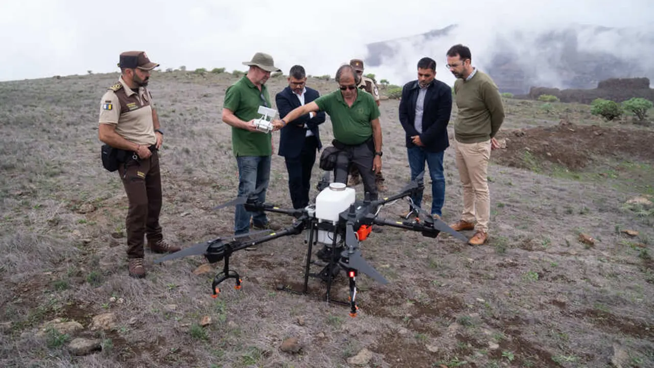 El dron pondr&aacute; sembrar hasta 40 kilos por hect&aacute;rea.