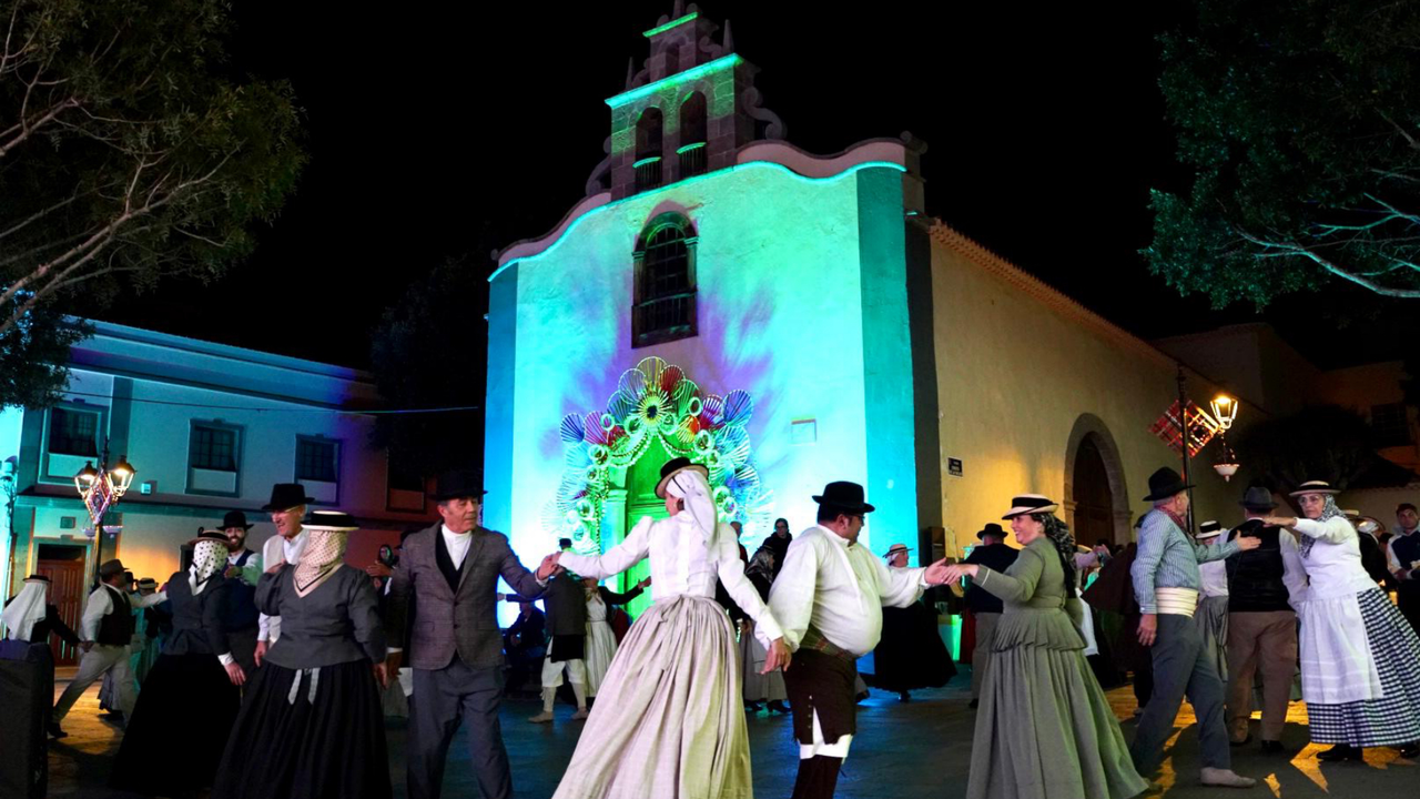 Arona Baile San Antonio 1