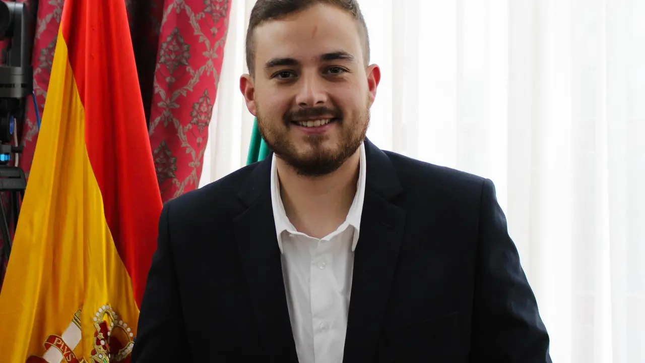 Naim valerio Ya&ntilde;ez Alonso, concejal en Arona y consejero del Cabildo por Vox