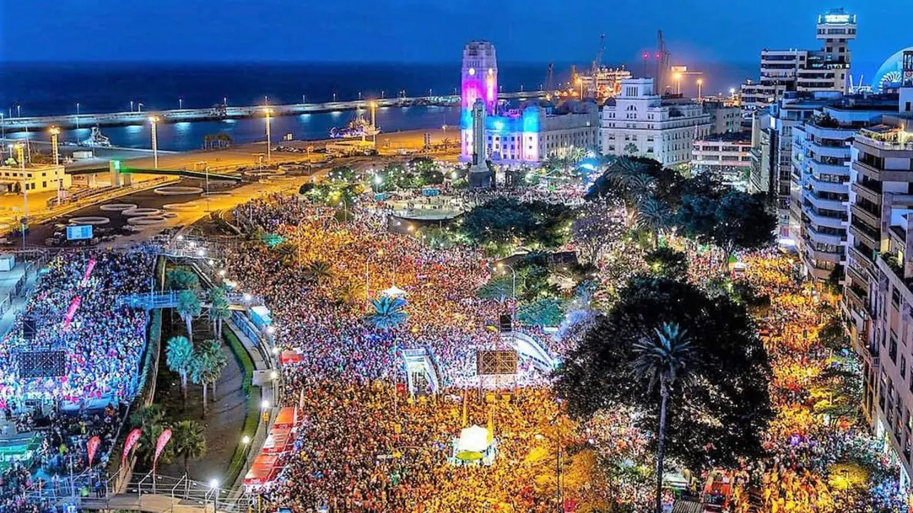La agresion se produjo cerca del escenario de la avenida Mar&iacute;tima