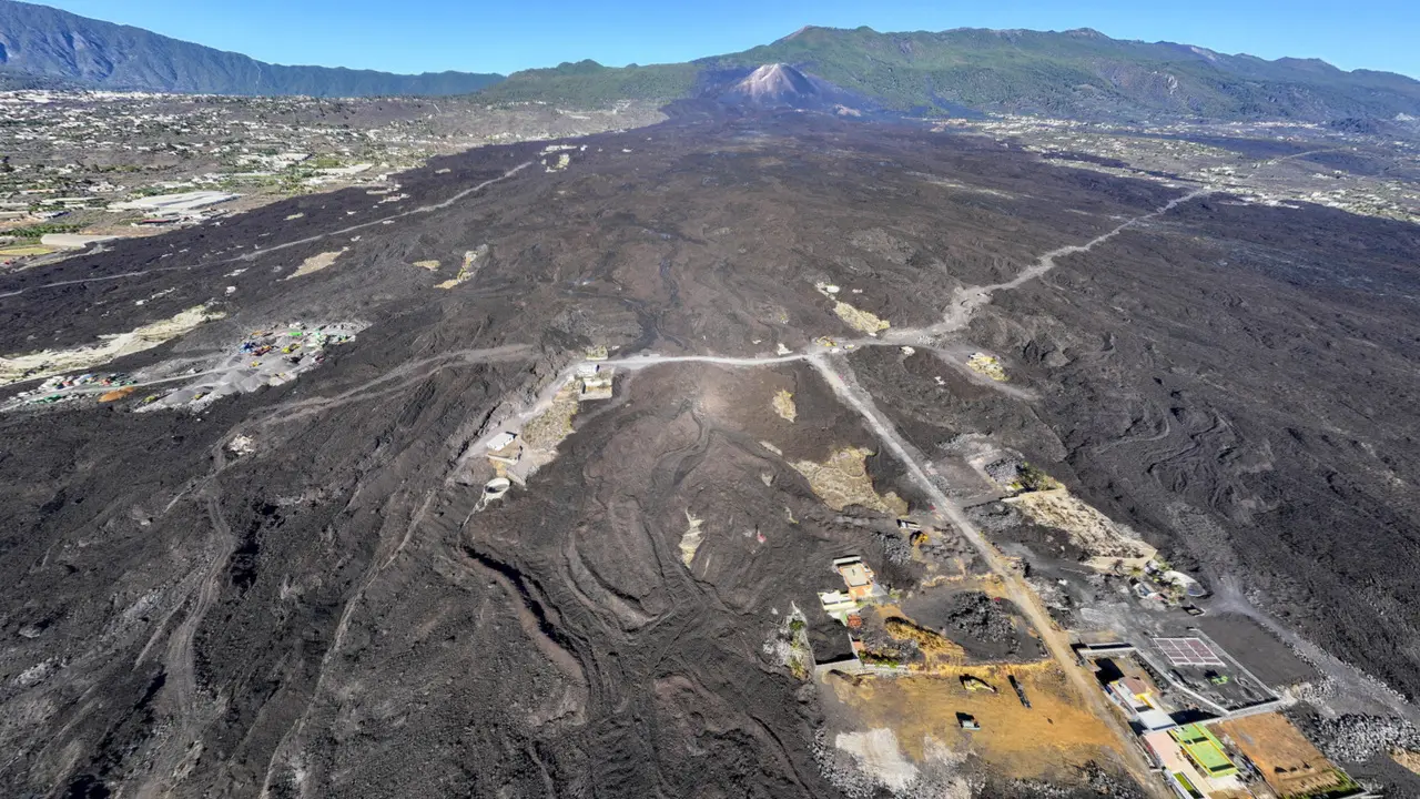 Vista a&eacute;rea de la zona afectada  por la erupci&oacute;n. / I Love the World