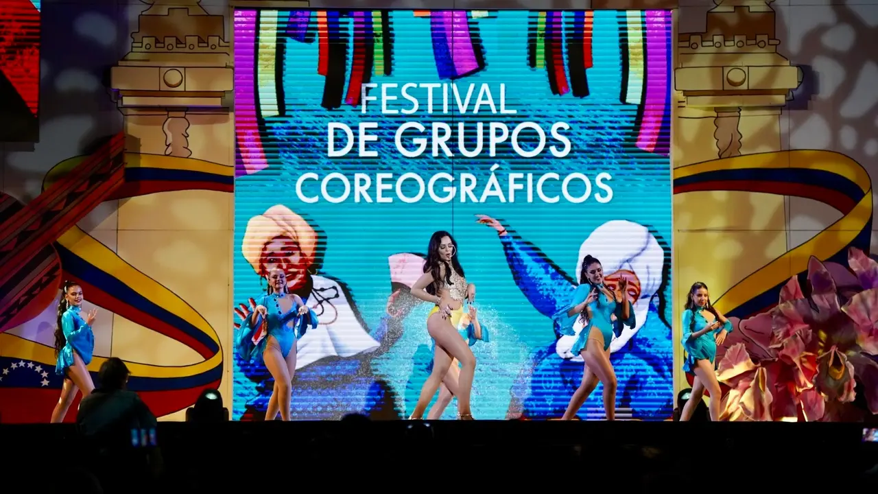 Arona. Grupos Coreogr&aacute;ficos 1