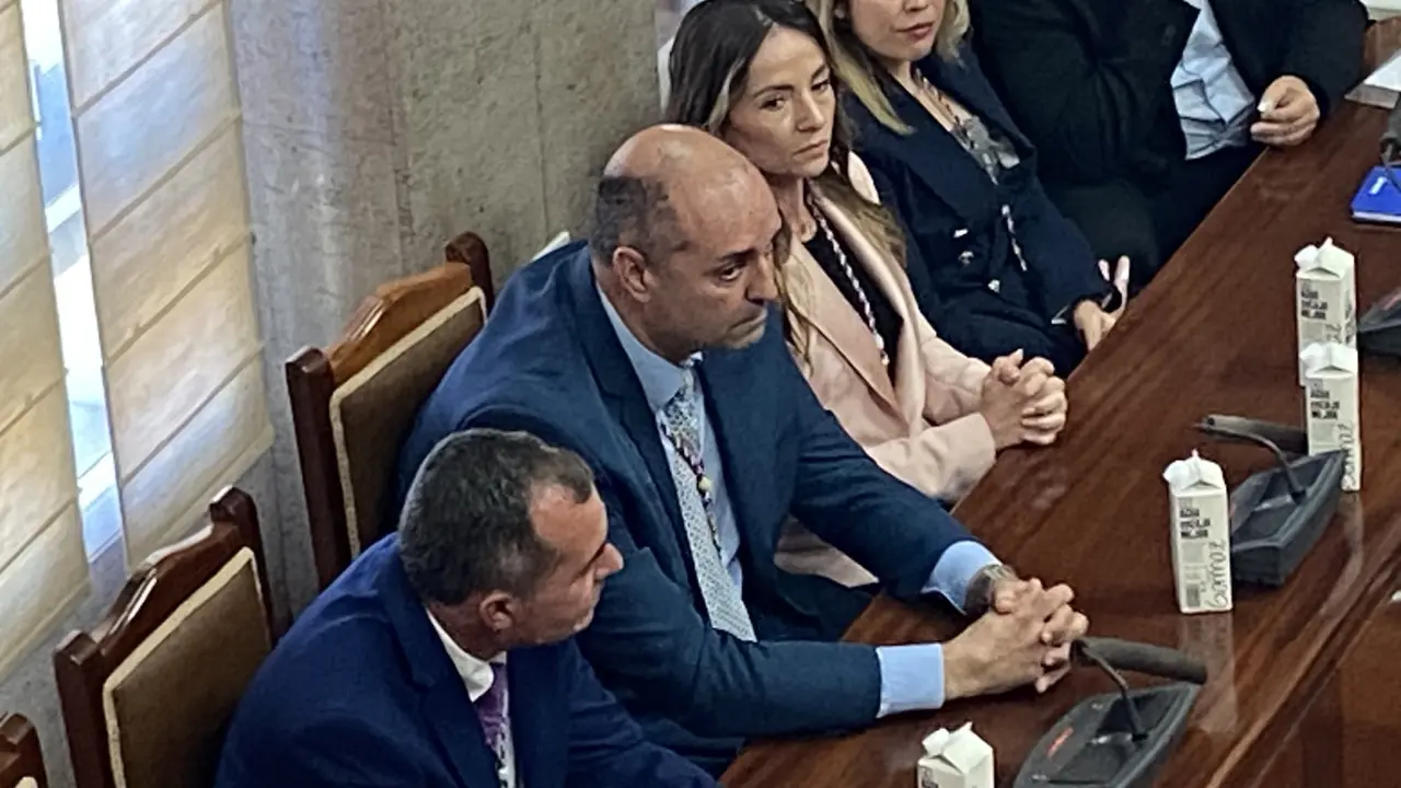Marcos Gonz&aacute;lez, exportavoz del PP y ahora en CC, dejar&aacute; el acta seg&uacute;n el acuerdo su g&eacute;neris de la moci&oacute;n