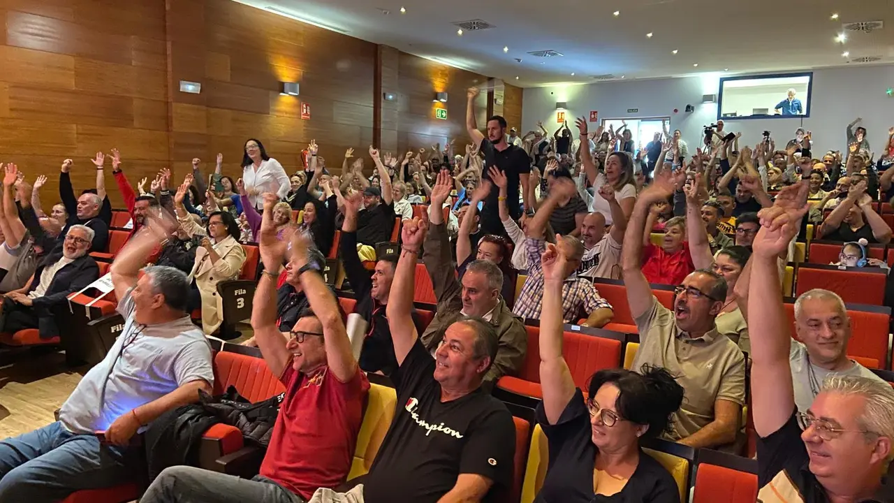 Apoyo mayoritario a mantener la huelga de este jueves y viernes