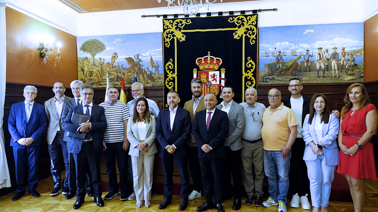 250526 Firma disoluci&oacute;n de La Candelaria