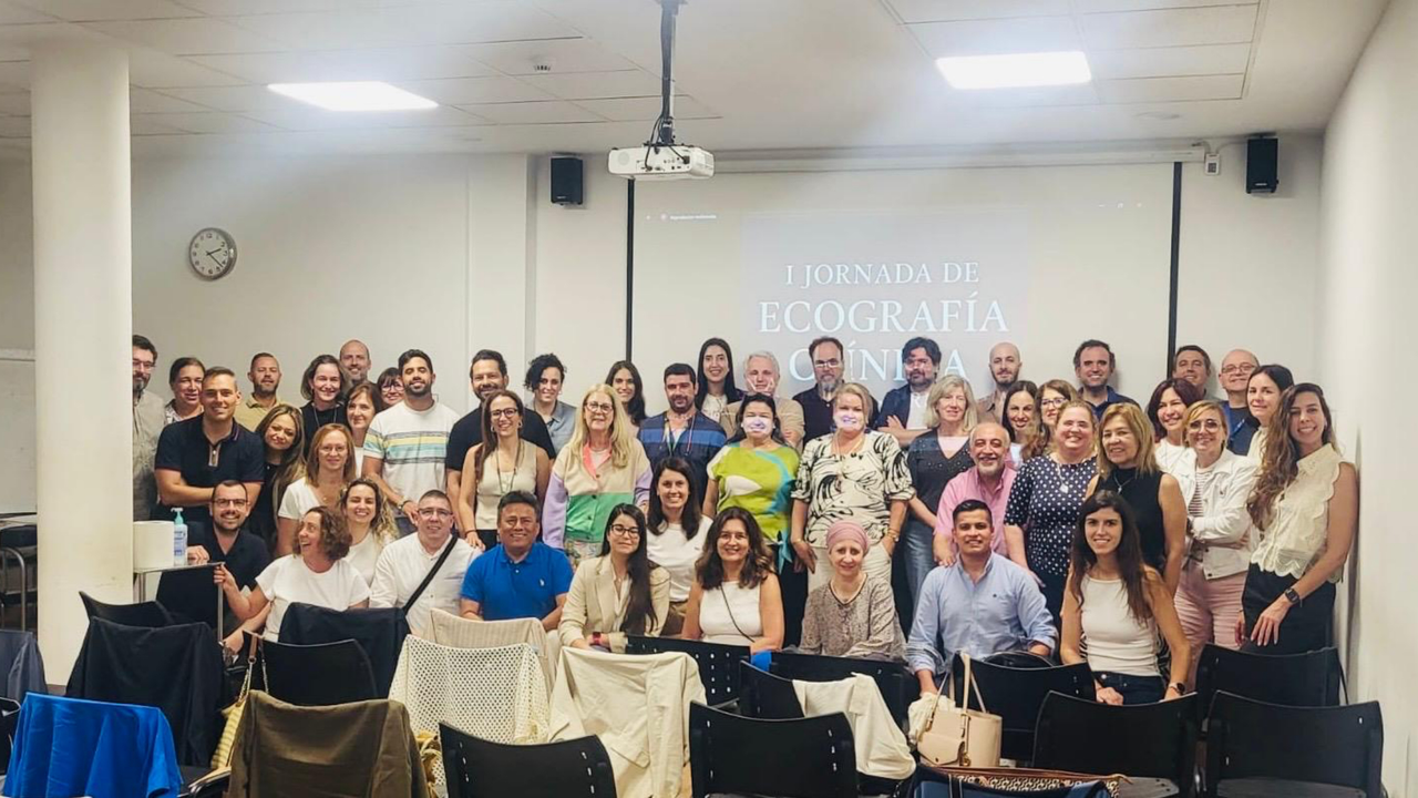 Participantes en la jornada formativa de ecograf&iacute;a cl&iacute;nica en la GAP de Tenerife(1)