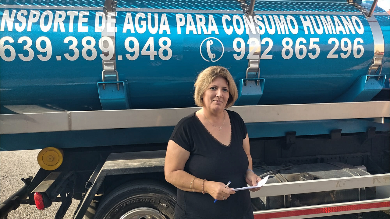 Clari, representante de la Asociaci&oacute;n de Vecinos de Lomo Negro
