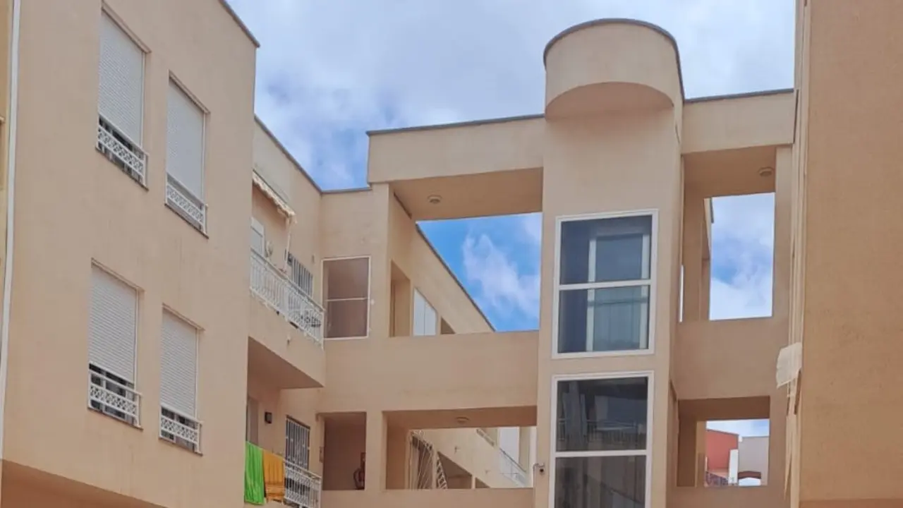 El edificio Aloe I comprado por Visocan y en alquiler social para 14 familias