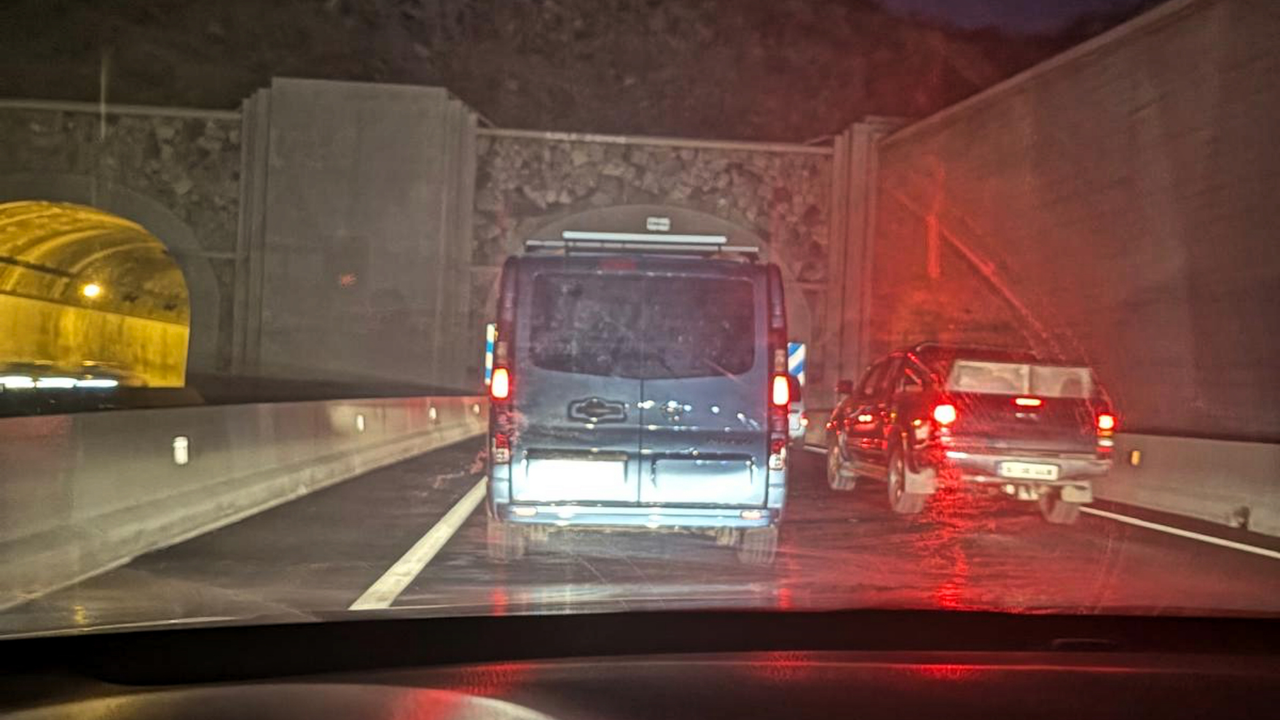 Accidente t&uacute;nel de G&uuml;&iacute;mar