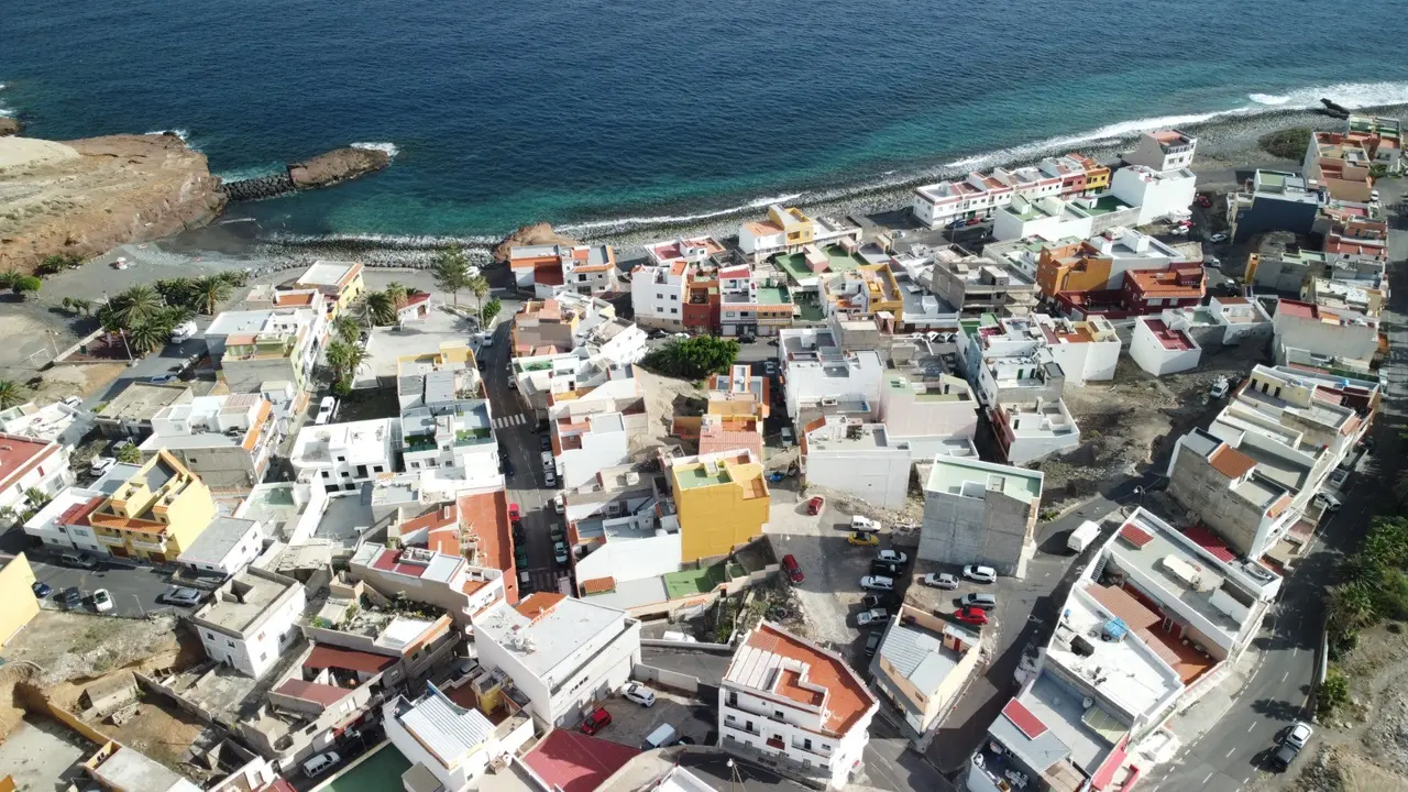 Vista general del barrio costero de Las Maretas