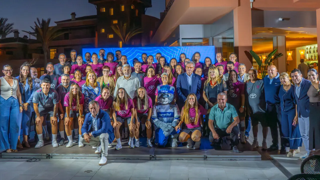 Presentaci&oacute;n Costa Adeje Tenerife 2025-26