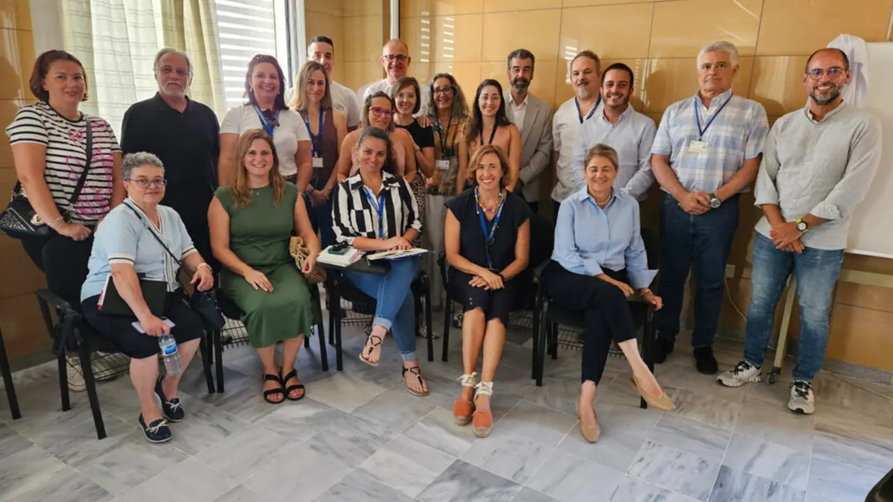 Participantes en la reuni&oacute;n-4(1)