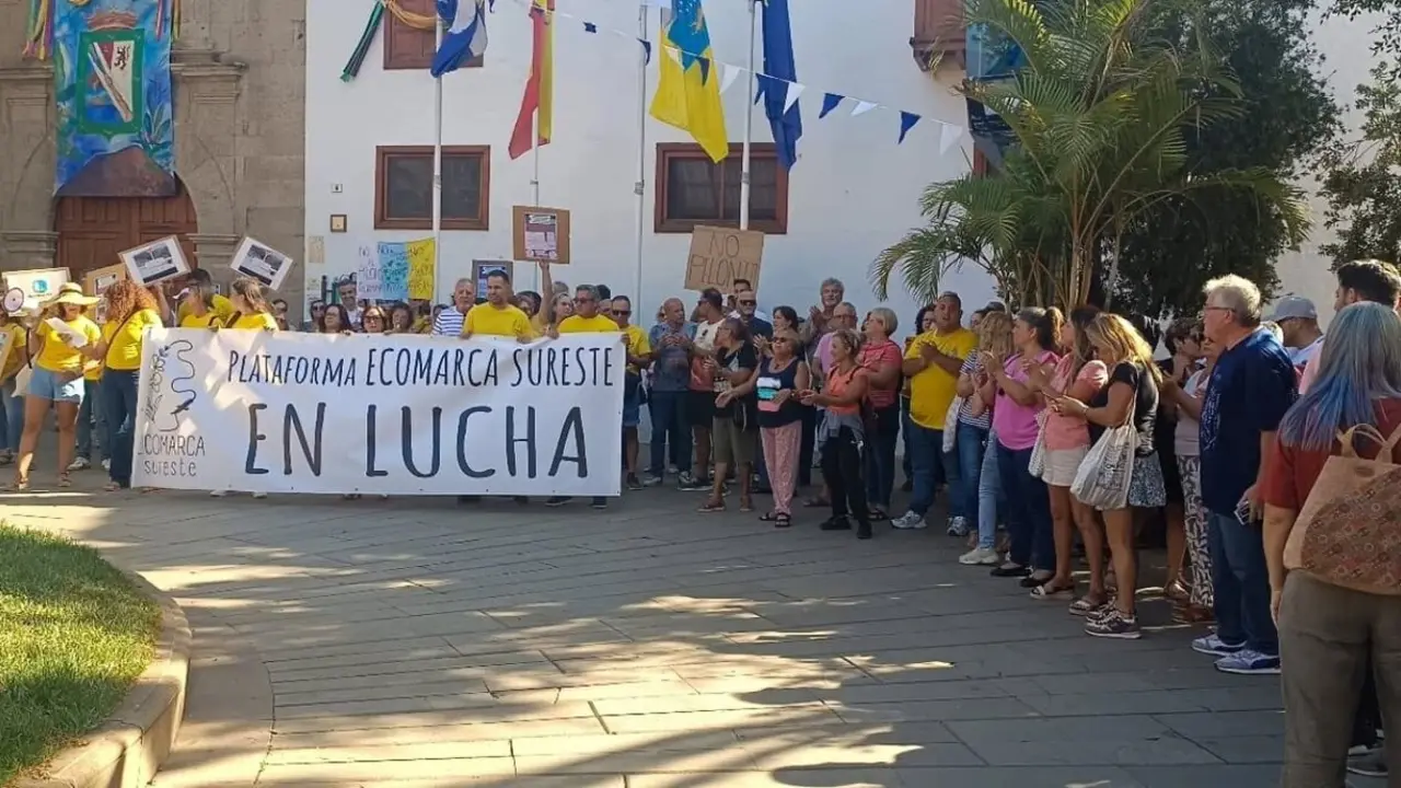 Manifestacion el pasado d&iacute;a 11 frente al Ayuntamiento