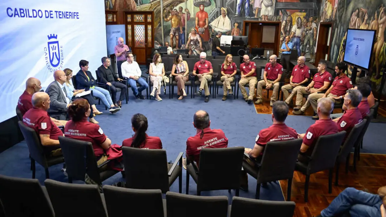 Cabildo agentes medioambientales 5266
