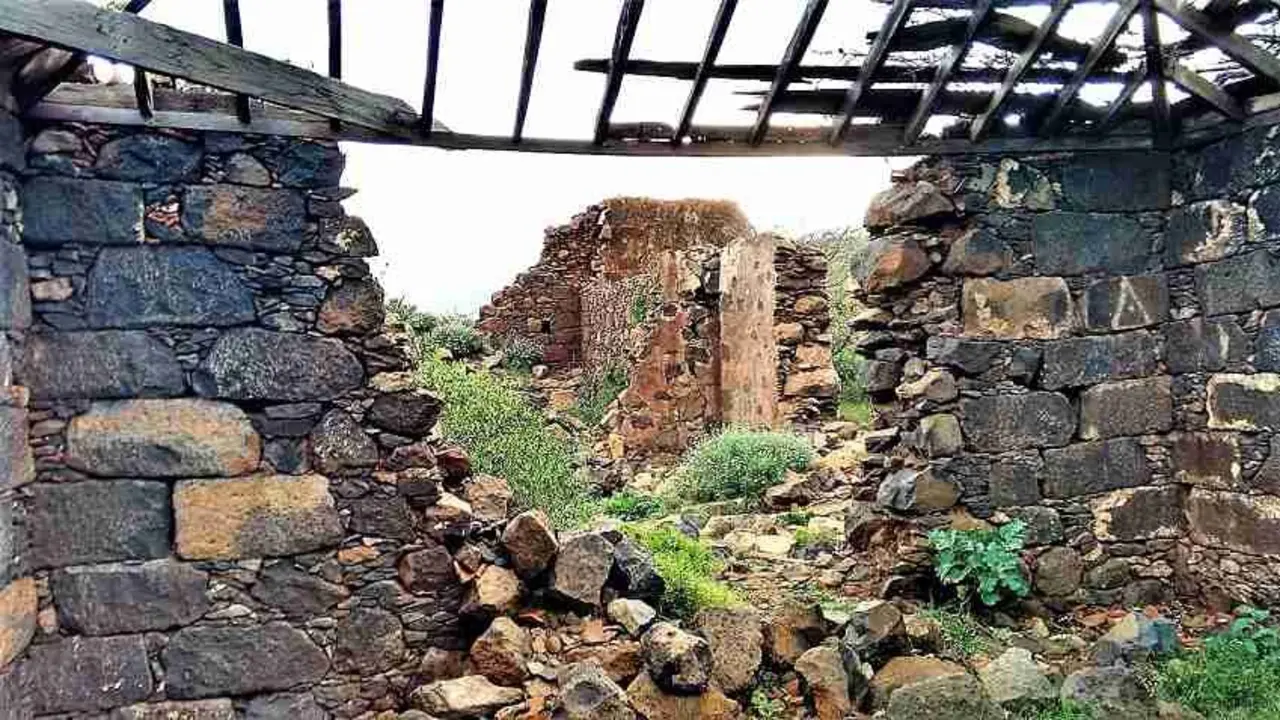 Ruinas de lo que fue la casa donde vivi&oacute; Amaro Pargo, en Machado