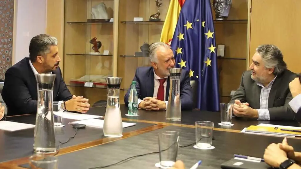 Luis Yeray Gut&eacute;rrez asisti&oacute; al CSD acompa&ntilde;ado del ministro &Aacute;ngel V&iacute;ctor Torres.