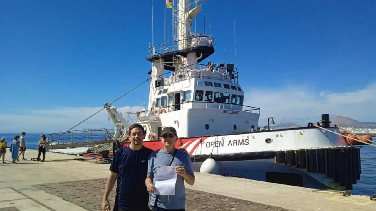 El Open Arms atracado en Lanzarote