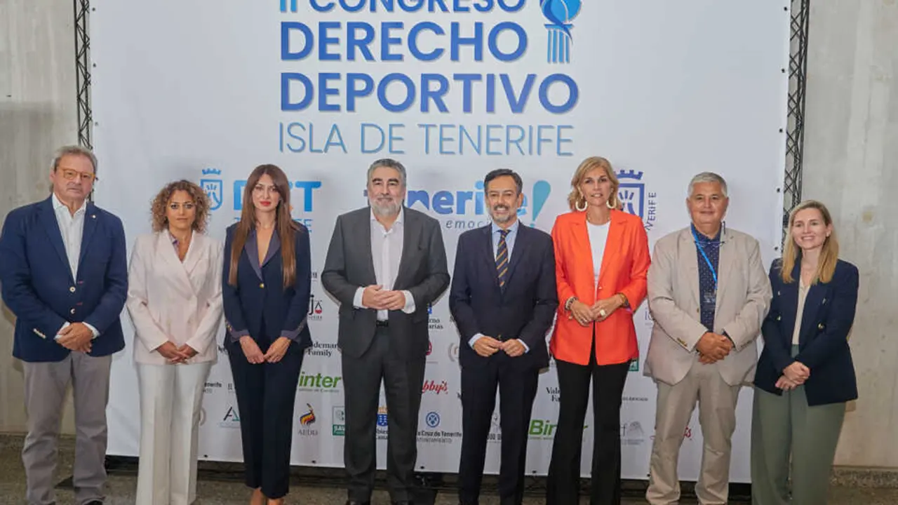 25-10-30_RECEPCION_CADERECHO_DEPORTIVoAN_VERSUS_II_004(1)
