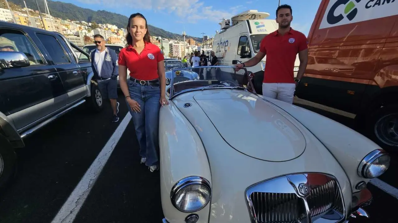 Jose Carlos Rend&oacute;n y Samantha Montaner