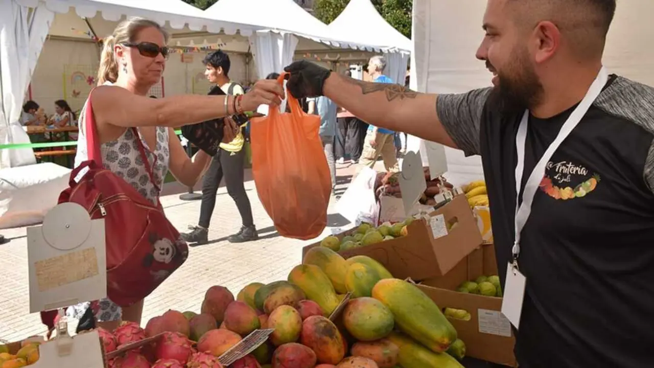 'Saborea El Rosario' es una muestra de productos locales.