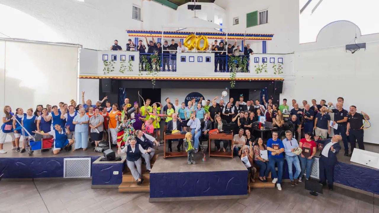 FOTO 40&ordm; ANIVERSARIO PARK CLUB(1)