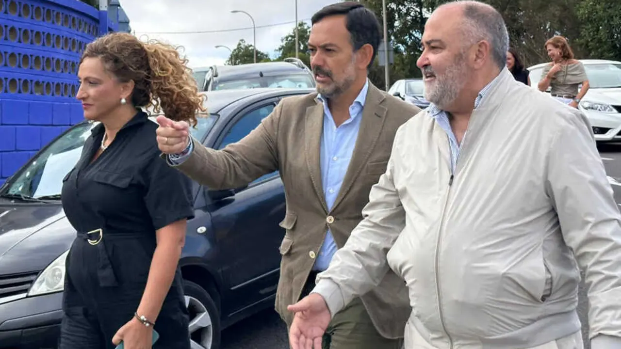 Visita de Lope Afonso y Sonia Hern&aacute;ndez a El Rosario (archivo)