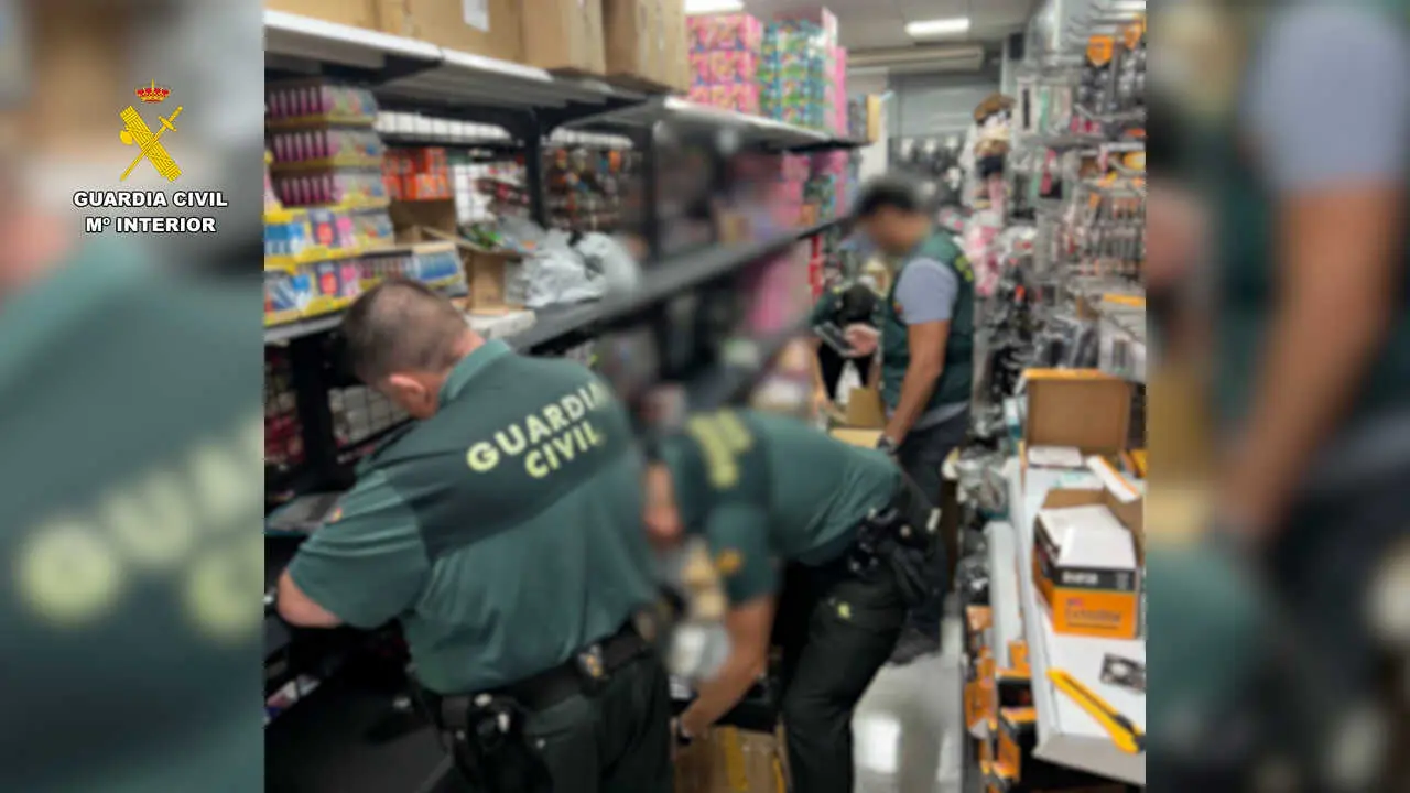 Guardia civil juguetes falsificados Sur de Tenerife