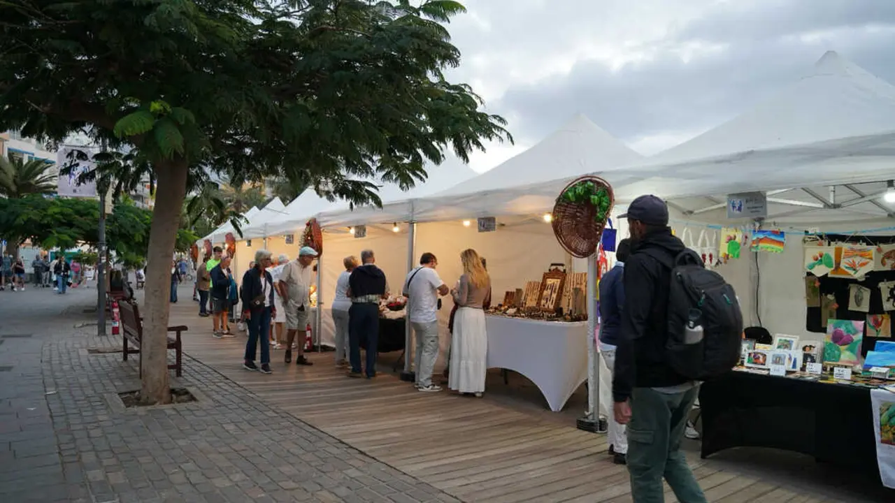 ARONA PROGRAMA NAVIDAD