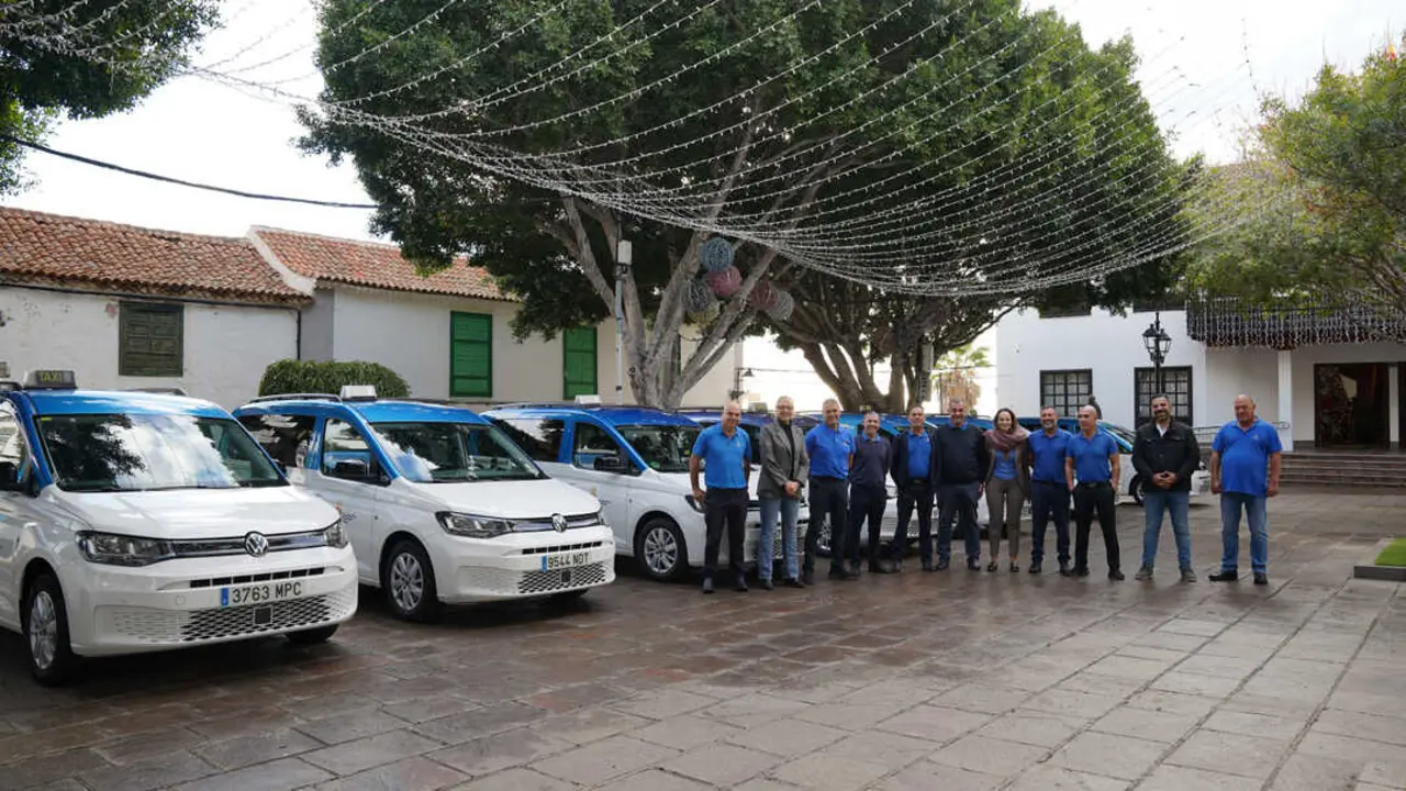 ARONA TAXIS(1)