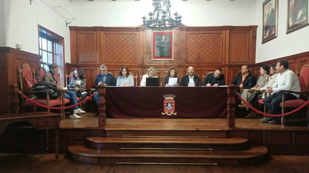 Pleno del Ayuntamiento de San Sebasti&aacute;n de La Gomera
