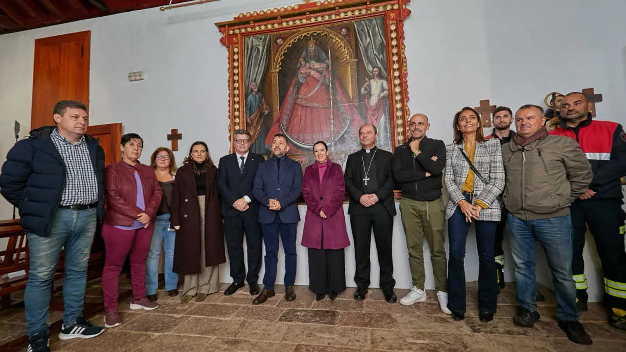 restauraci&oacute;n del &oacute;leo de la Virgen de Candelaria Retablo 001(1)