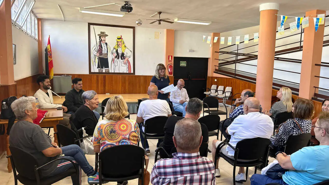 La laguna Reuni&oacute;n presupuestos 2