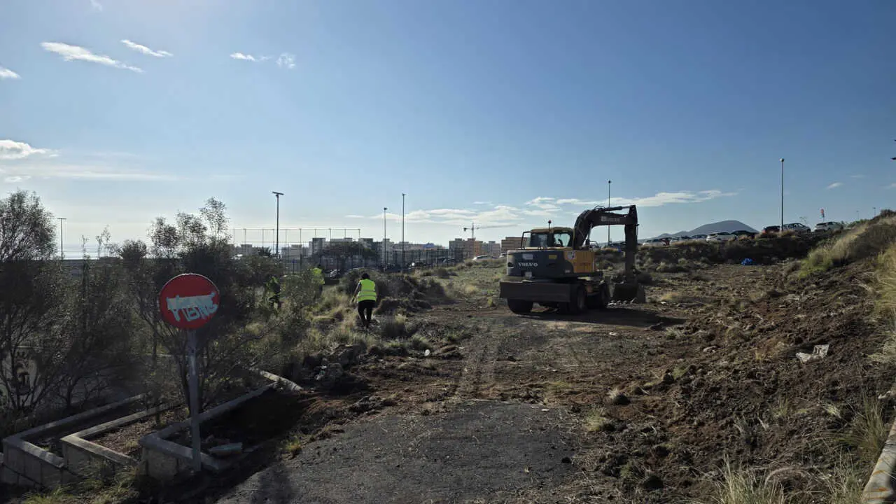 Terreno aparcamiento Candelaria
