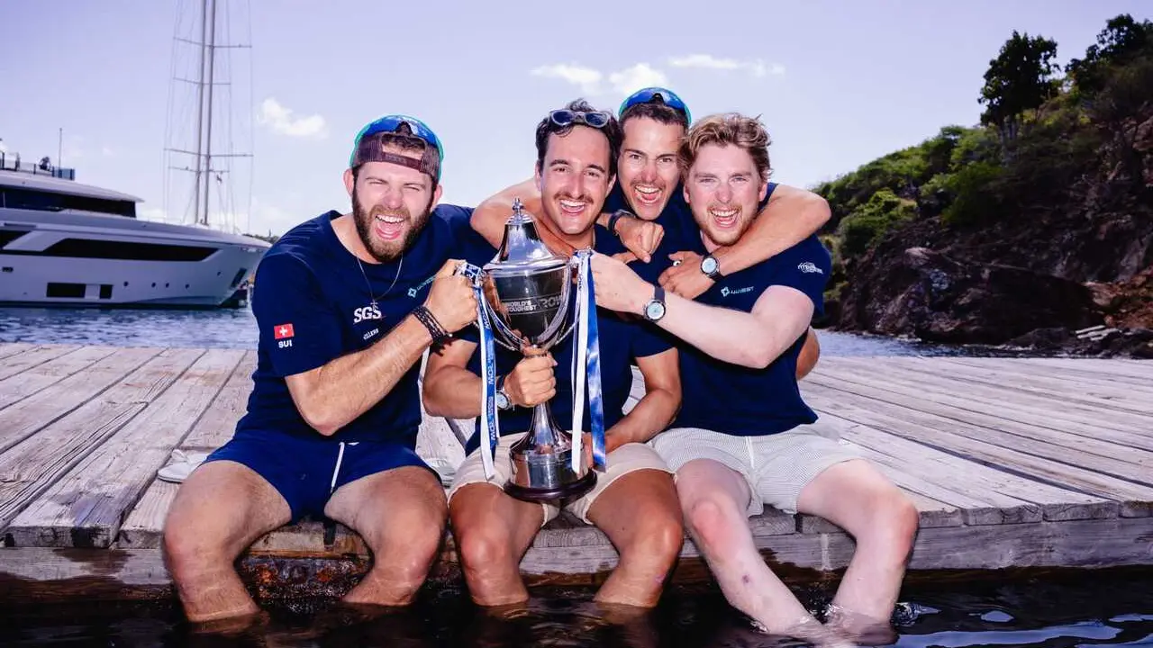 Primer equipo en llegar a Antigua, despu&eacute;s de 31 d&iacute;as navegando desde La Gomera