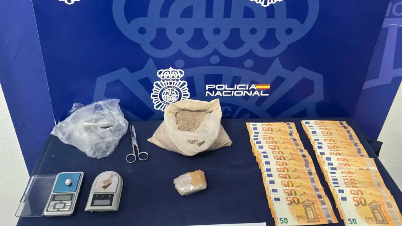 Polic&iacute;a drogas dinero IMAGEN EFECTOS-6(1)