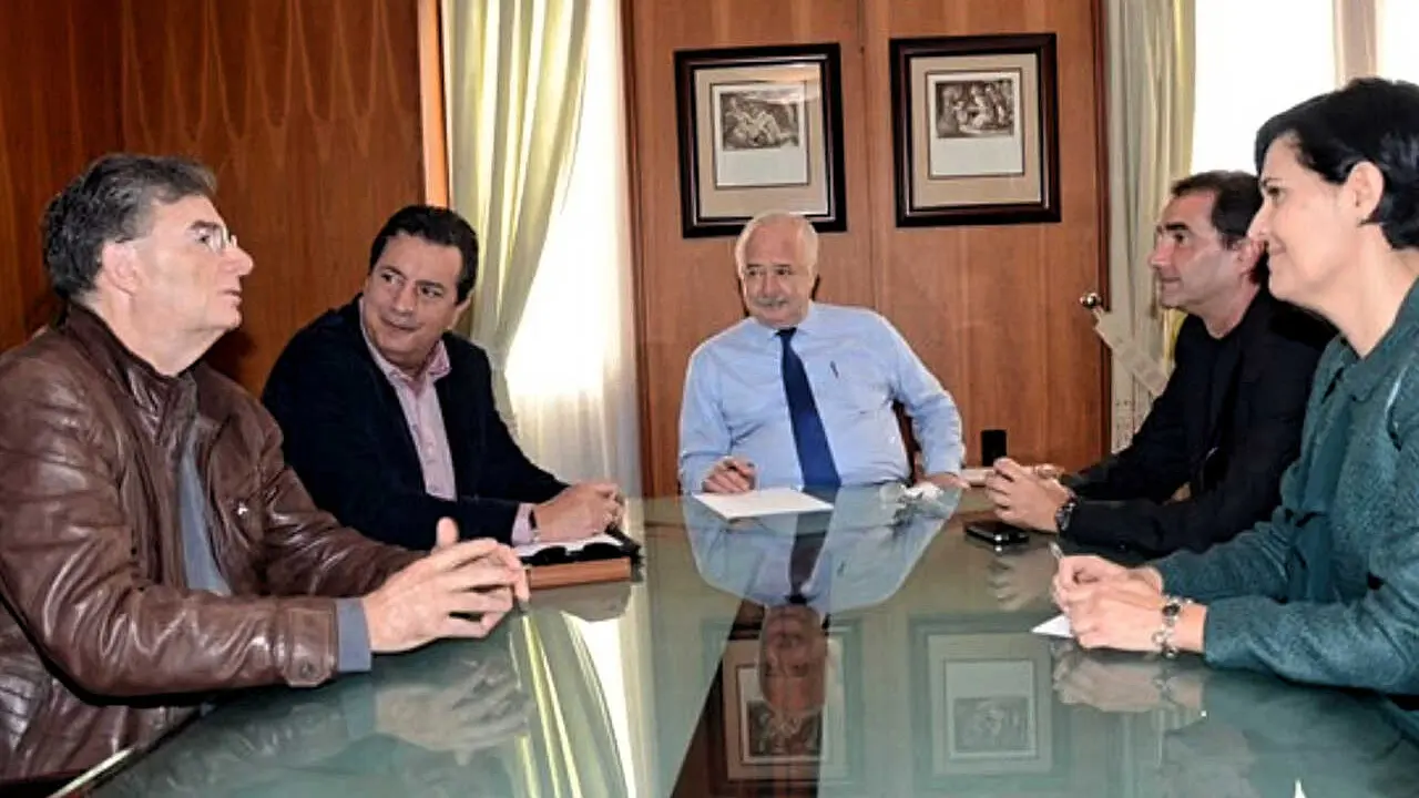 Reuni&oacute;n Asociaci&oacute;n Prensa con Ricardo Melchior