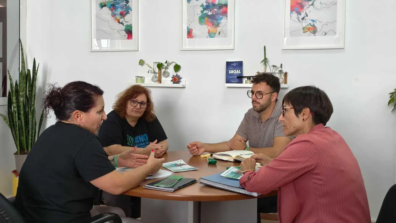 No Somos de Segunda Granadilla Reuni&oacute;n Salud(1)