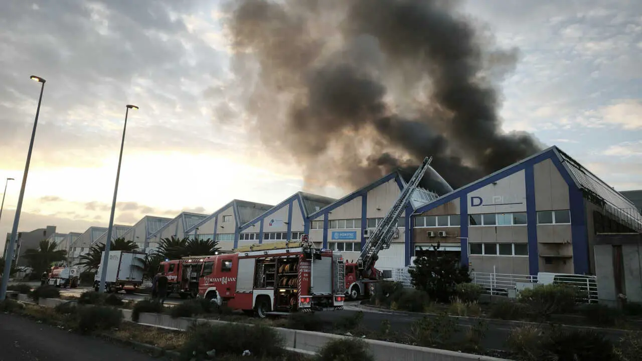 Incendio poligono G&uuml;&iacute;mar _2