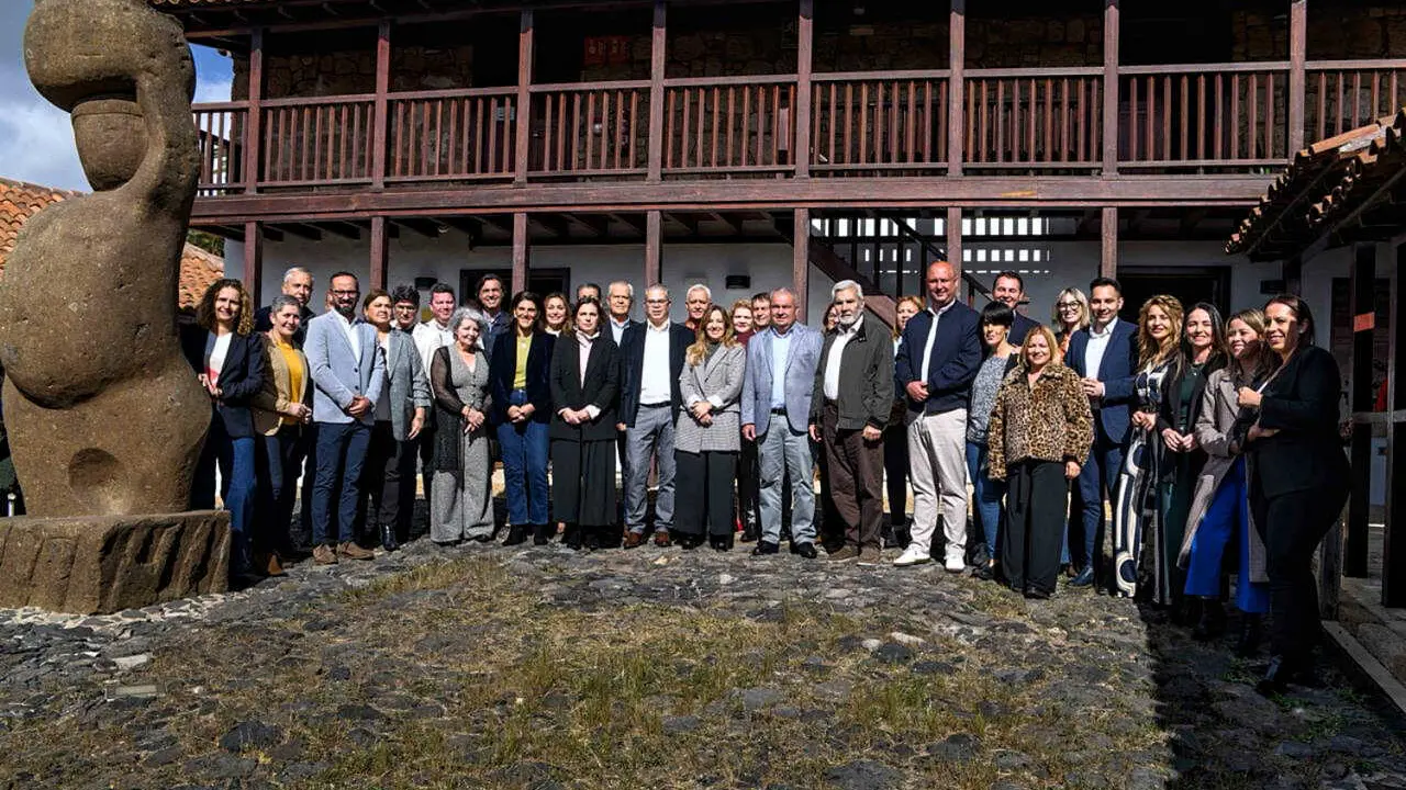 PRESENTACI&Oacute;N RUTA ETNOGR&Aacute;FICA CHASNA ISORA 001(1)