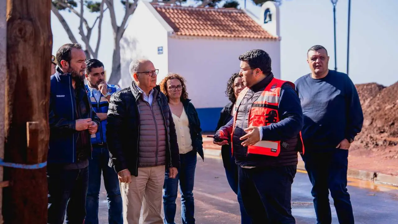 Las autoridades pol&iacute;ticas este mediod&iacute;a en Valle Gran Rey