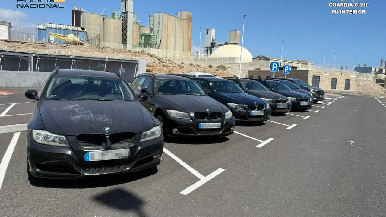 Polic&iacute;a Guardia Civil coches(1)